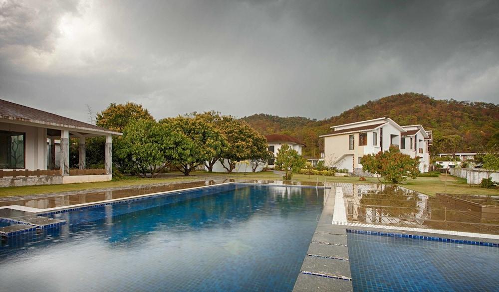 Lemon Tree Premier, Corbett Hotel Rāmnagar Eksteriør billede