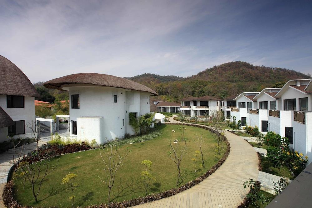Lemon Tree Premier, Corbett Hotel Rāmnagar Eksteriør billede